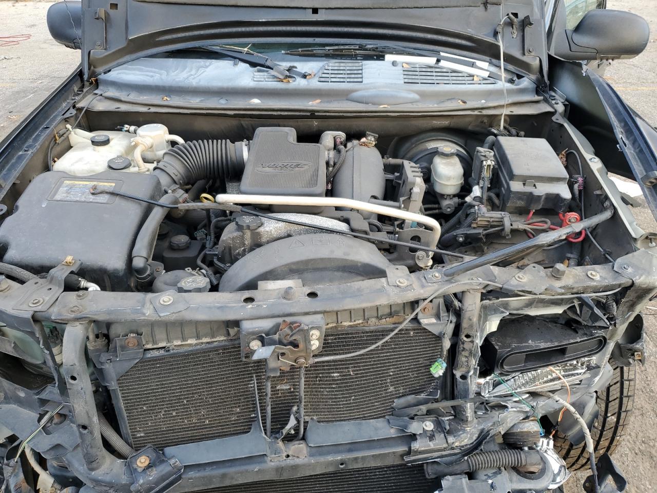 2007 Chevrolet TrailBlazer VIN 1GNDS13S872135697 Copart auction photo, front end / side damage thumbnail 12