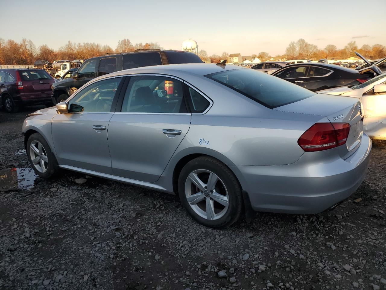 2015 Volkswagen Passat VIN 1VWBT7A35FC048440 Copart auction photo, front end damage thumbnail 2