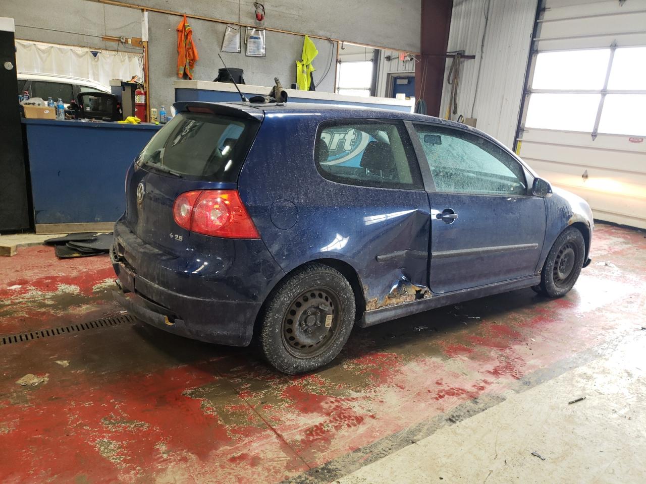 2007 Volkswagen Golf VIN WVWAR71K77W176182 Copart auction photo, side / rear end damage thumbnail 3