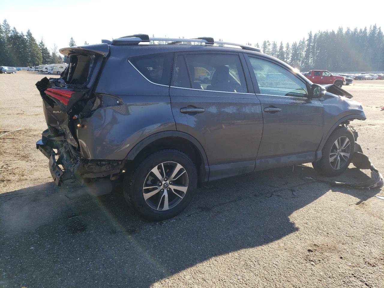 2017 Toyota RAV 4 VIN 2T3RFREV7HW576092 Copart auction photo, rear end / front end damage thumbnail 3