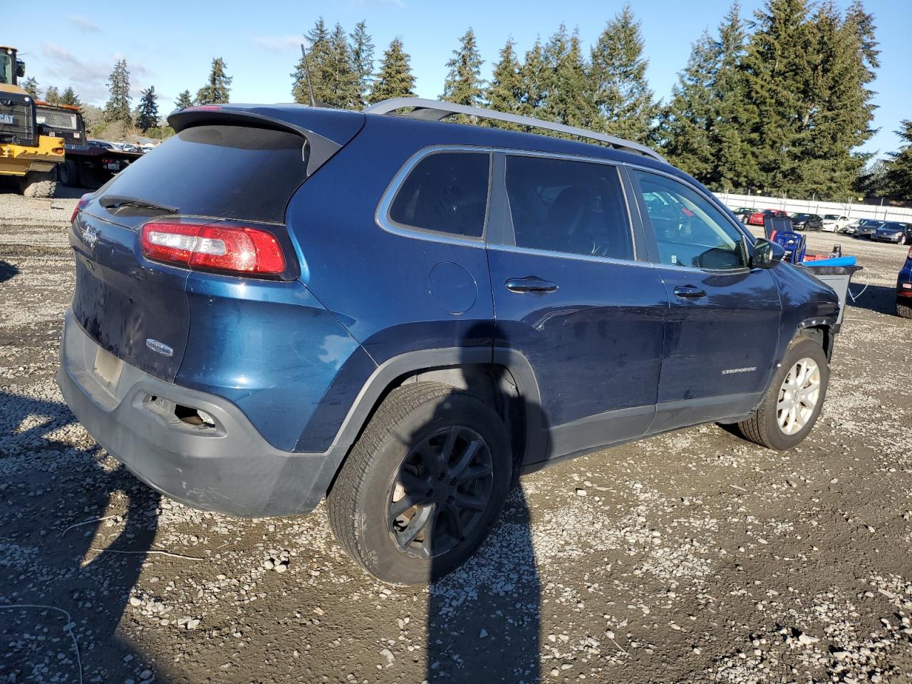 2018 Jeep Grand Cherokee VIN 1C4PJLLB8JD524176 Copart auction photo, front end / rear end damage thumbnail 3