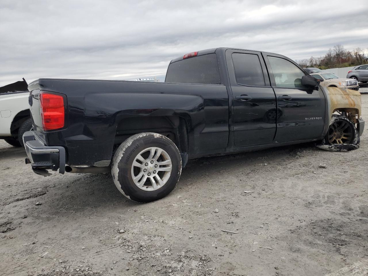 2014 Chevrolet Silverado VIN 1GCRCREH8EZ244449 Copart auction photo, burn - engine / burn - interior damage thumbnail 3