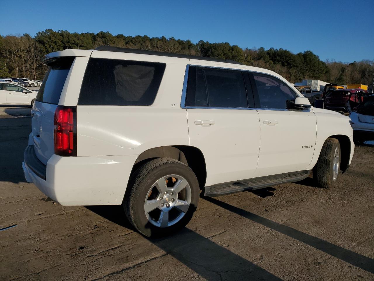 2018 Chevrolet Tahoe VIN 1GNSCBKC7JR175420 Copart auction photo, all over damage thumbnail 3