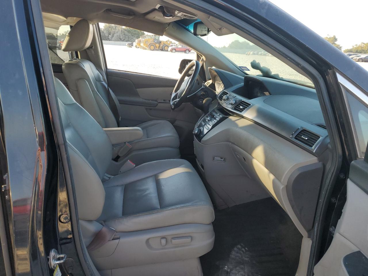 2013 Honda Odyssey VIN 5FNRL5H65DB064482 Copart auction photo, front end / side damage thumbnail 7