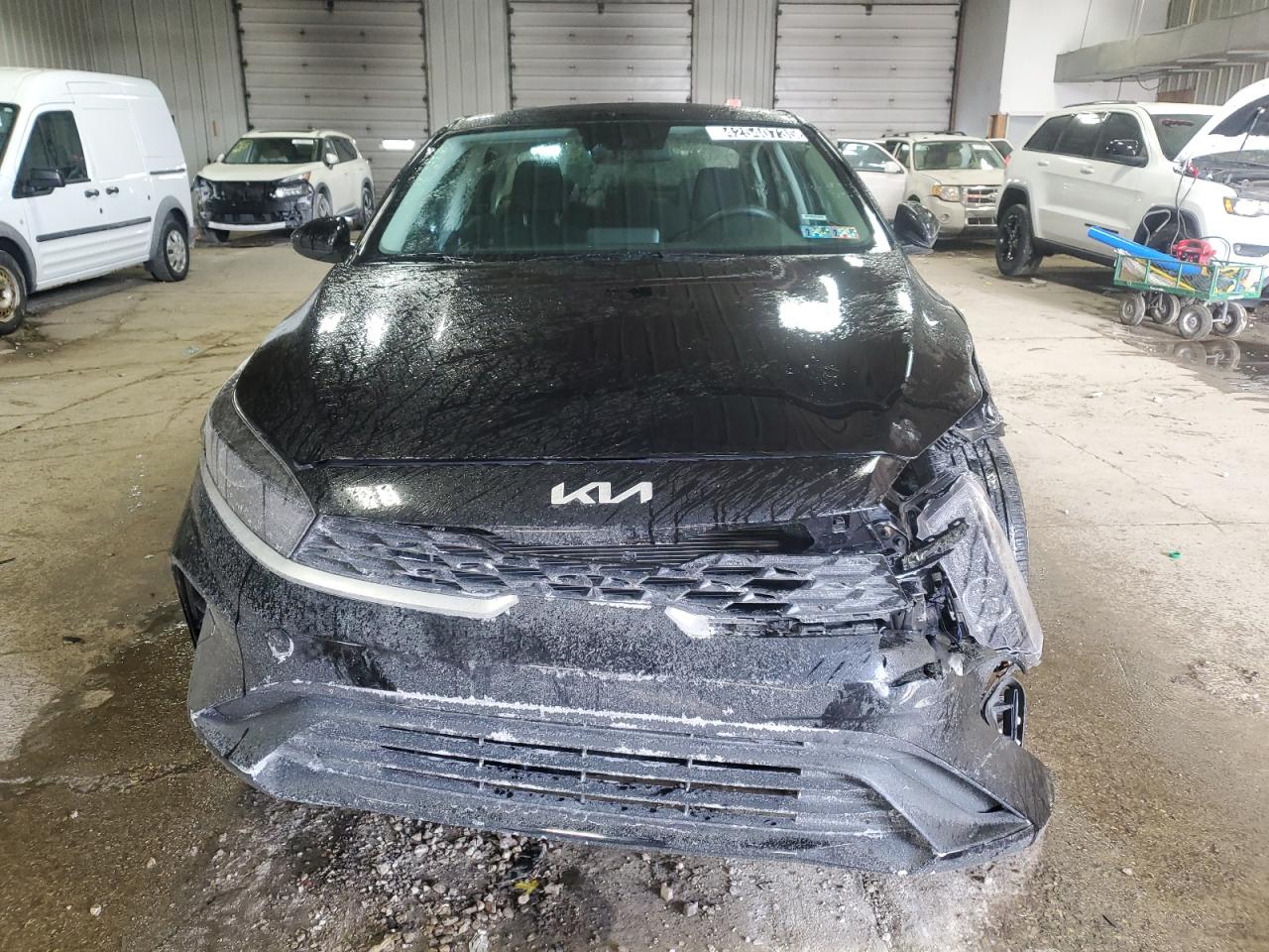 2024 KIA Forte VIN 3KPF24AD1RE739413 Copart auction photo, front end damage thumbnail 5