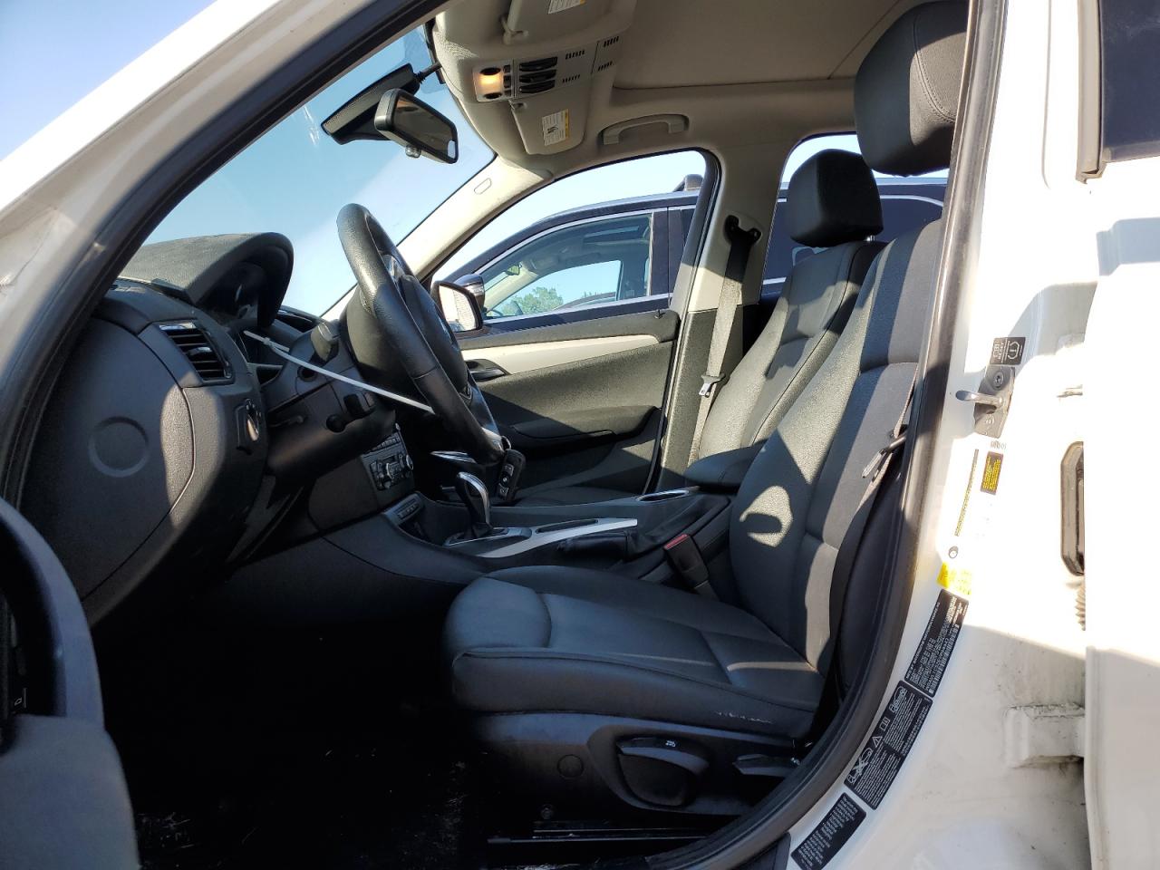 2014 BMW X1 VIN WBAVL1C52EVR94443 Copart auction photo, water/flood / minor dent/scratches damage thumbnail 7