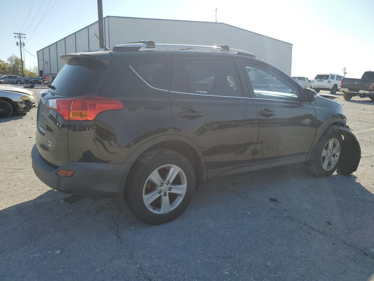 2013 Toyota RAV 4 VIN 2T3RFREV1DW089996 Copart auction photo, front end damage thumbnail 4