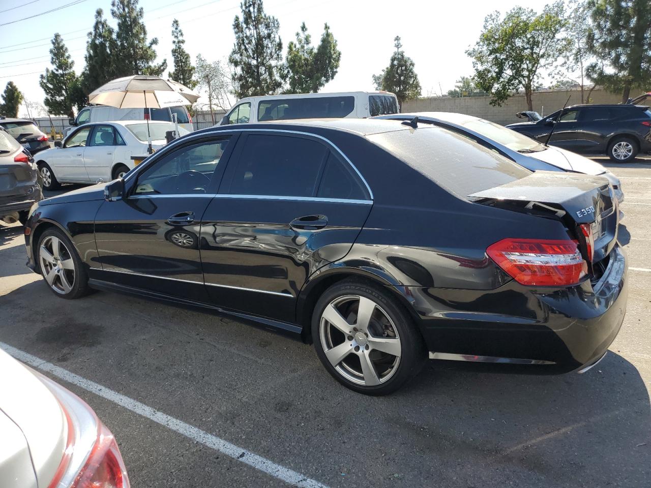 2010 Mercedes-Benz E-klasse VIN WDDHF8HB7AA115072 Copart auction photo, rear end damage thumbnail 2