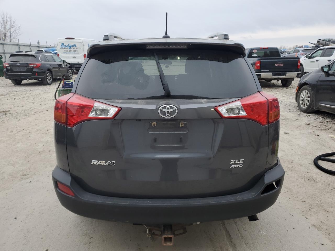 2014 Toyota RAV 4 VIN JTMRFREVXED048345 Copart auction photo, side / rear end damage thumbnail 6