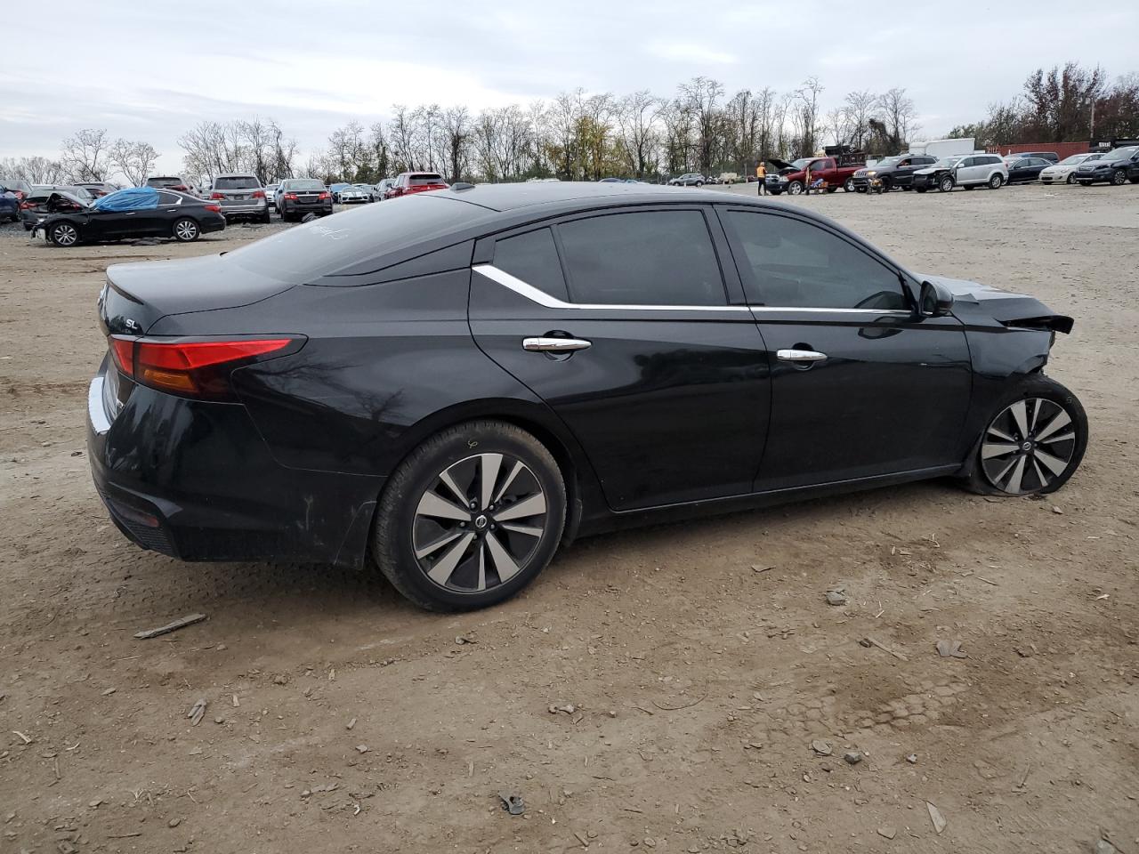 2020 Nissan Altima VIN 1N4BL4EW7LC247299 Copart auction photo, front end / undercarriage damage thumbnail 3