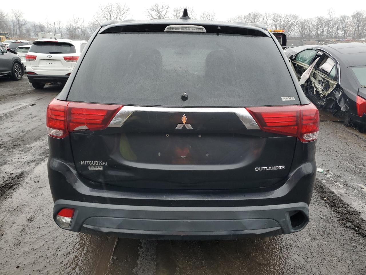 2018 Mitsubishi Outlander VIN JA4AZ3A36JZ062840 Copart auction photo, minor dent/scratches damage thumbnail 6