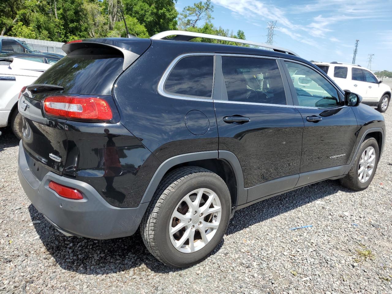 2017 Jeep Grand Cherokee VIN 1C4PJMCS5HW506092 Copart auction photo, side damage thumbnail 3
