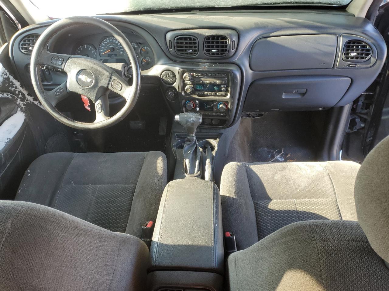 2007 Chevrolet TrailBlazer VIN 1GNDS13S272164502 Copart auction photo, all over damage thumbnail 8