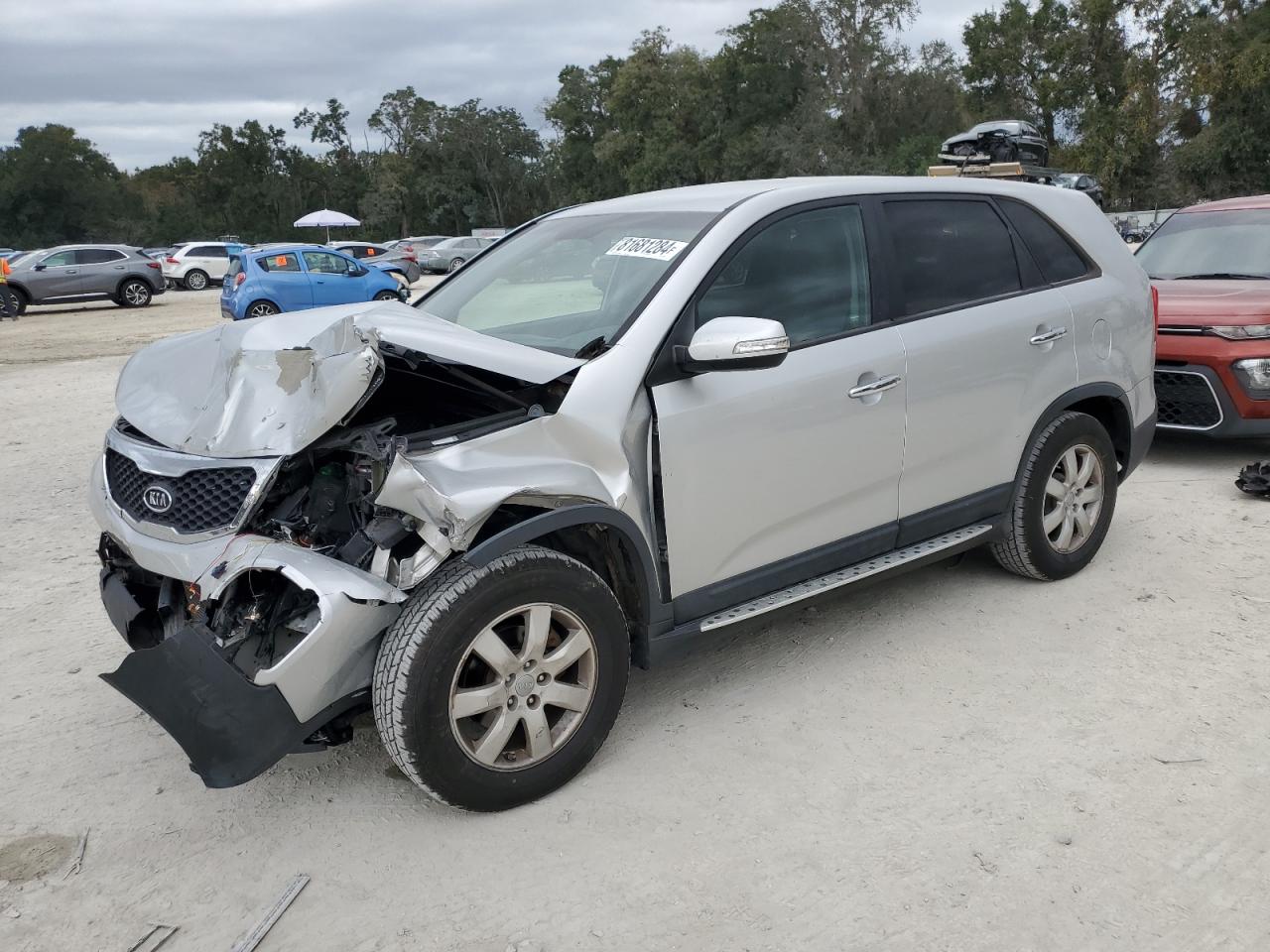 2013 KIA Sorento VIN 5XYKT3A14DG375902