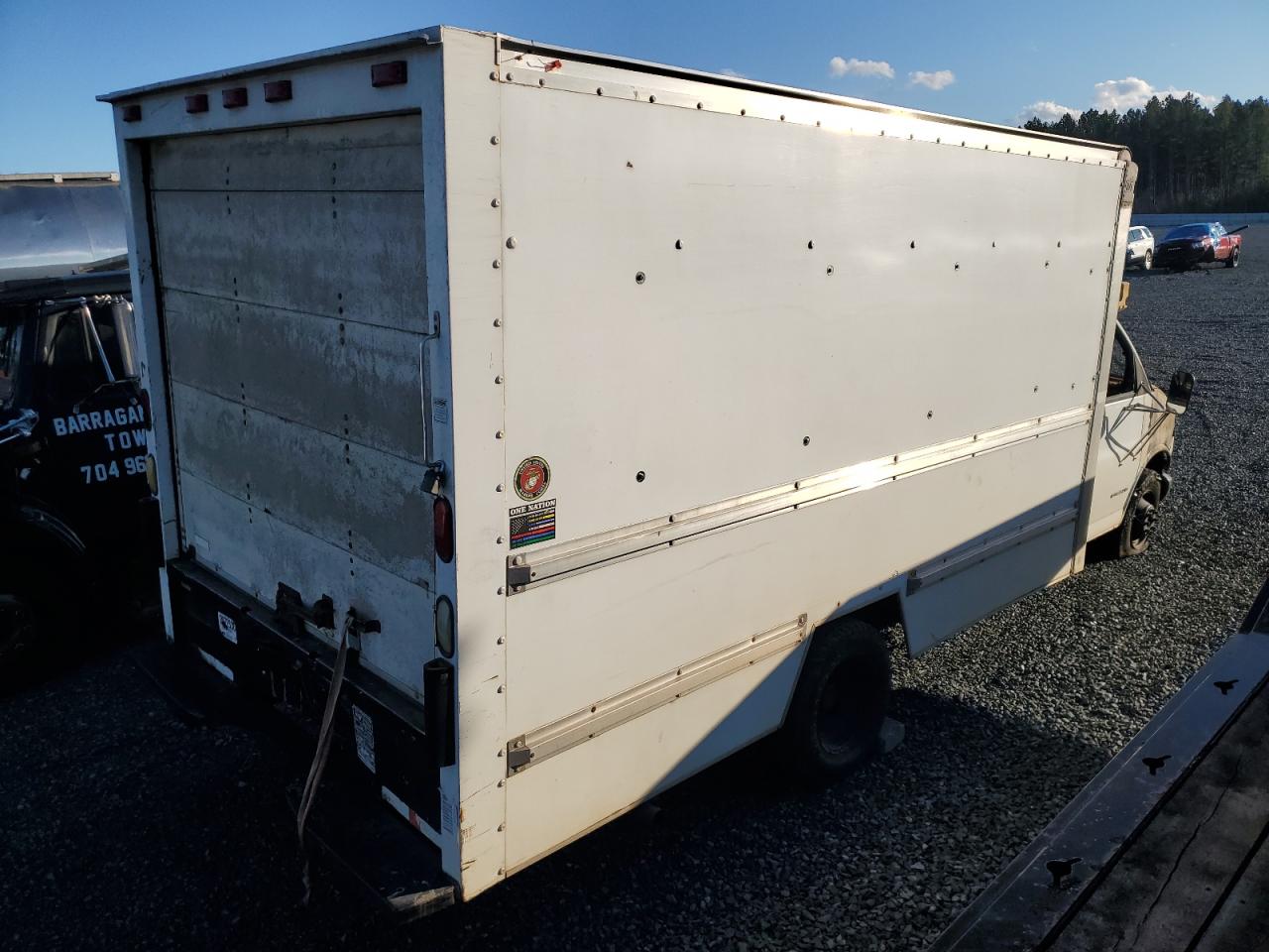 1999 GMC Savana VIN 1GDHG31R8X1041067 Copart auction photo, burn damage thumbnail 3