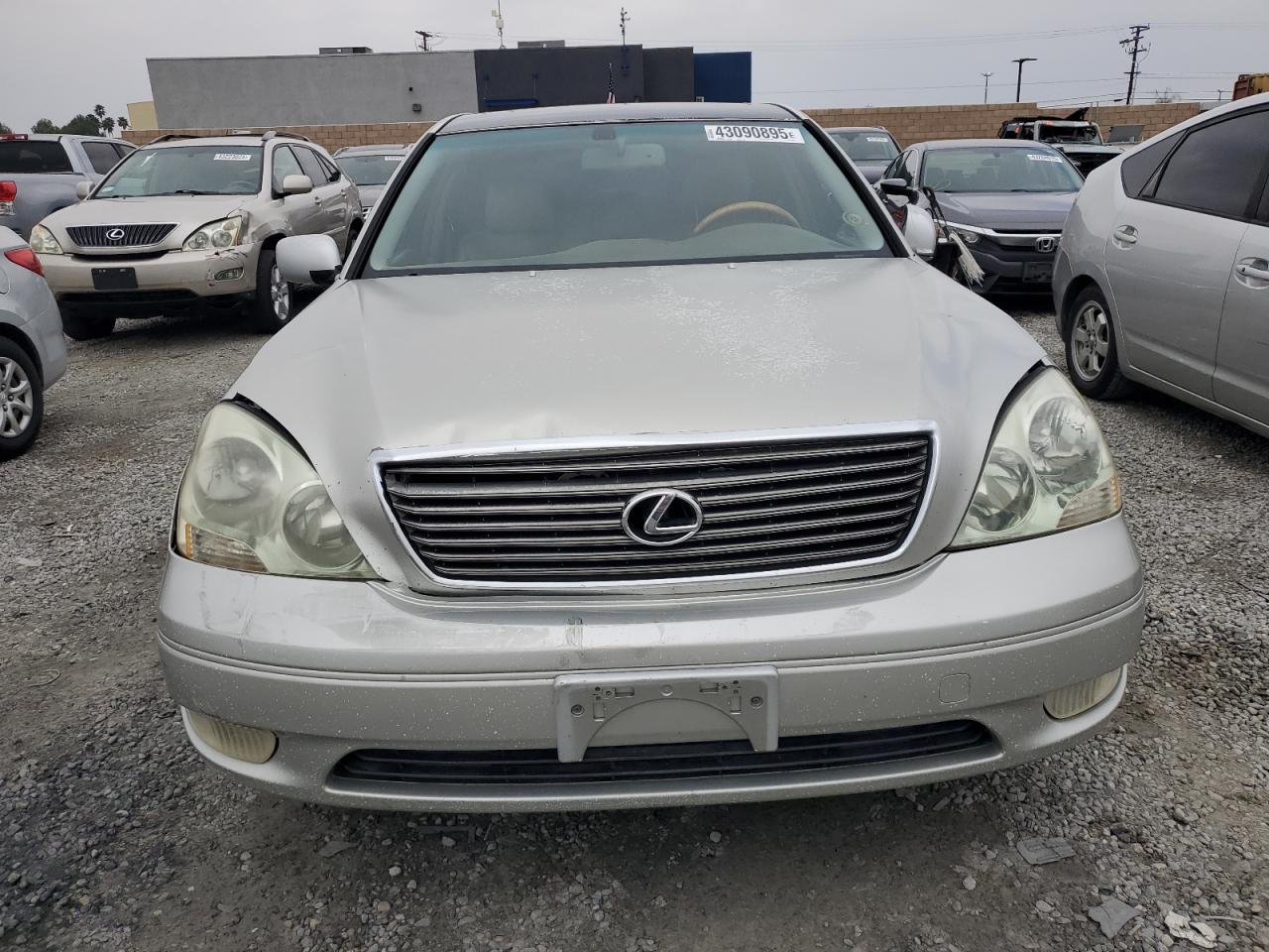2001 Lexus LS VIN JTHBN30F210029032 Copart auction photo, front end / rear end damage thumbnail 5