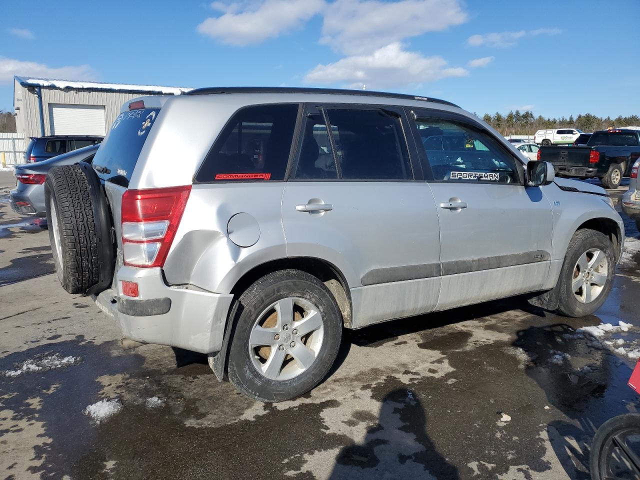 2007 Suzuki Grand Vitara VIN JS3TD944074200139 Copart auction photo, front end / rear end damage thumbnail 3