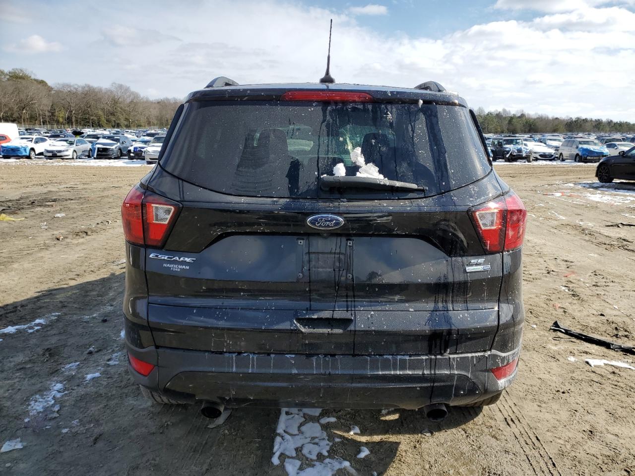 2019 Ford Escape VIN 1FMCU9GD2KUC18821 Copart auction photo, front end damage thumbnail 6