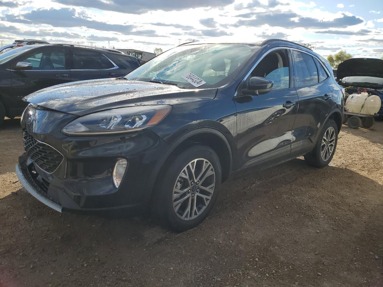 2021 Ford Escape VIN 1FMCU9H98MUA86581