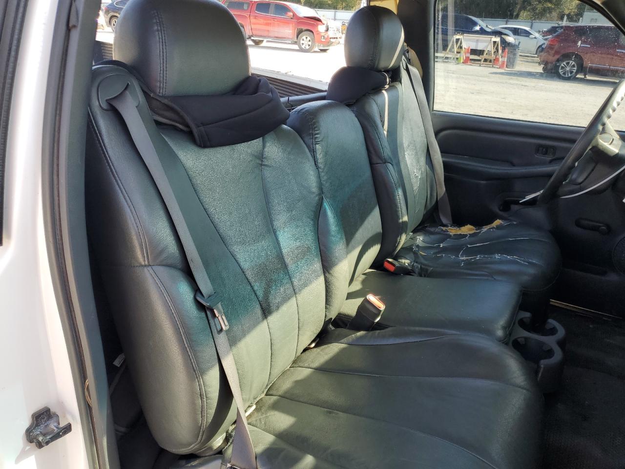 2001 Chevrolet Silverado VIN 1GCEC14W61Z180471 Copart auction photo, all over damage thumbnail 10