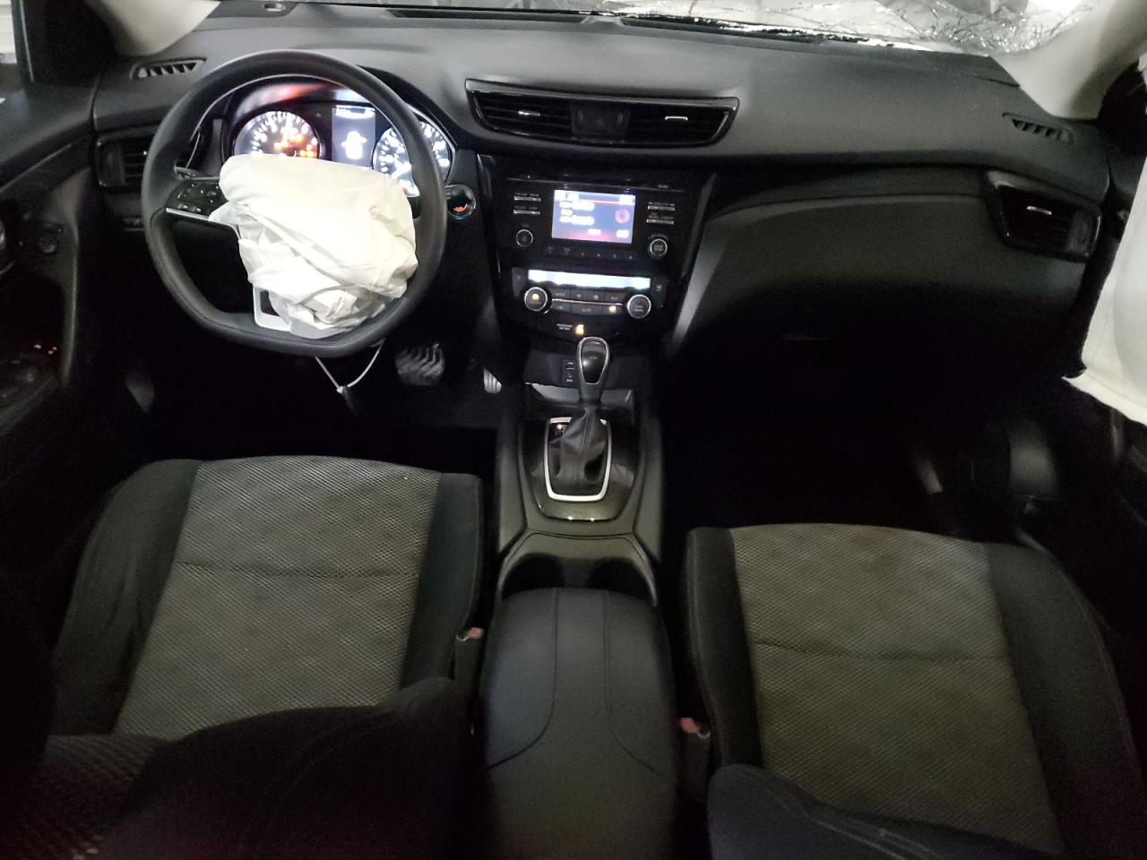 2017 Nissan Rogue VIN JN1BJ1CP4HW015763 Copart auction photo, front end / side damage thumbnail 8