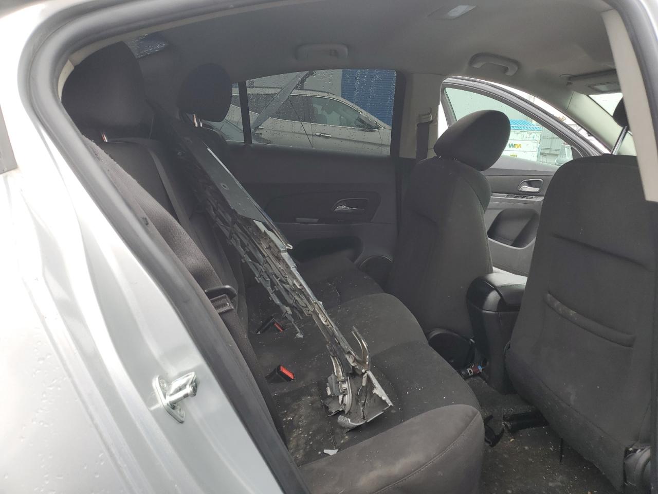 2016 Chevrolet Cruze VIN 1G1PE5SB6G7167002 Copart auction photo, front end damage thumbnail 10