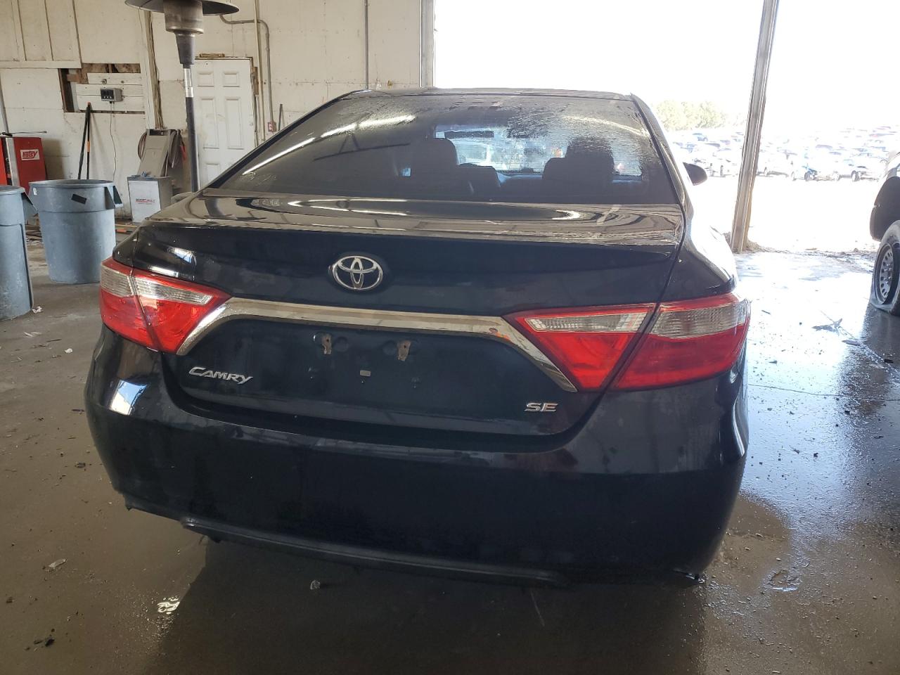 2016 Toyota Camry VIN 4T1BF1FK7GU591447 Copart auction photo, side / front end damage thumbnail 6