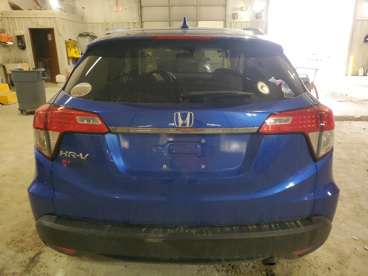 2022 Honda HR-V VIN 3CZRU5H58NM732321 Copart auction photo, front end / rear end damage thumbnail 6