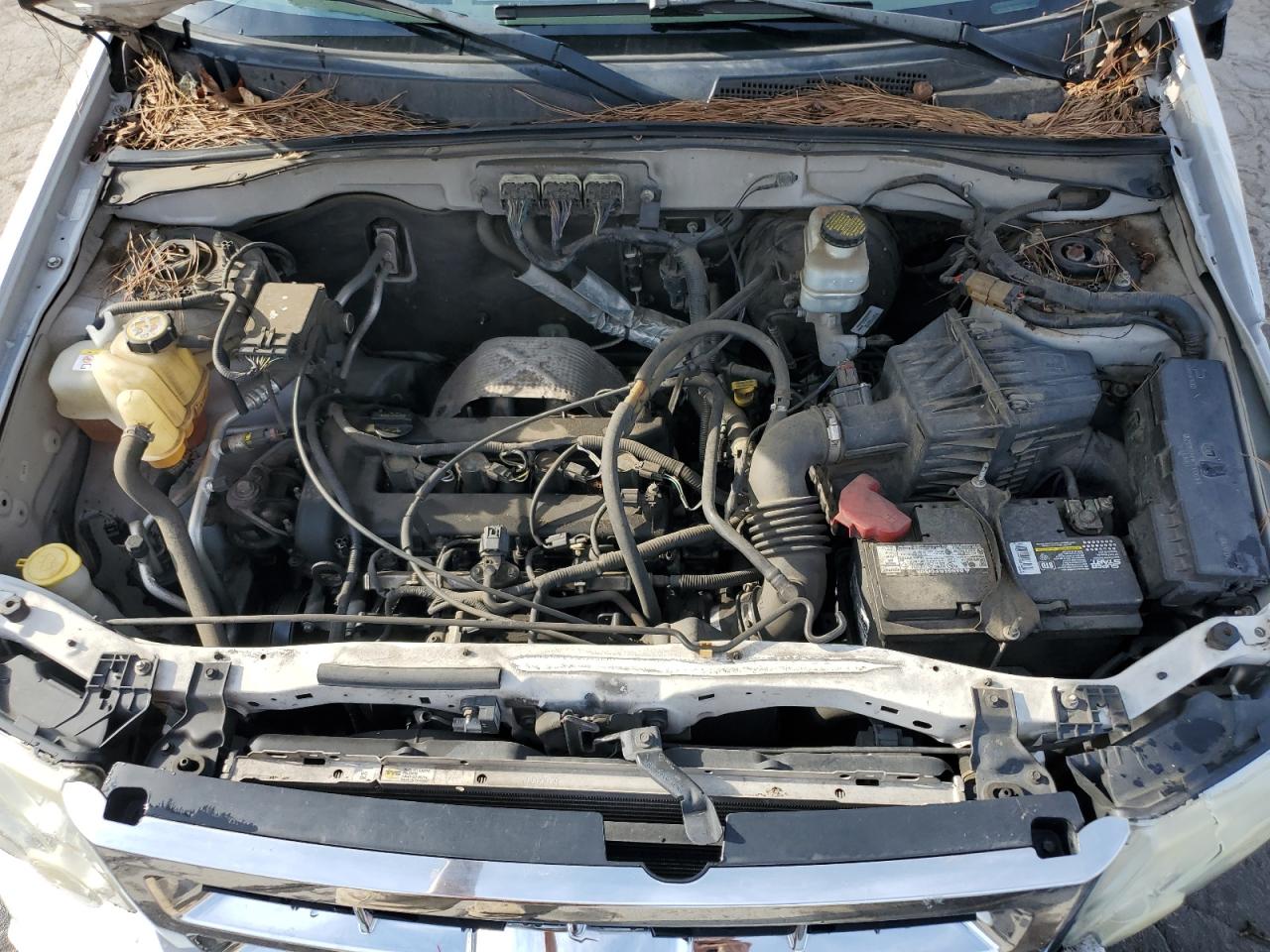 2008 Ford Escape VIN 1FMCU03Z88KD84679 Copart auction photo, front end / side damage thumbnail 12