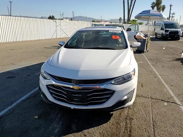 2020 Chevrolet Malibu VIN 1G1ZE5SX9LF049823 Copart auction photo, front end / minor dent/scratches damage thumbnail 11
