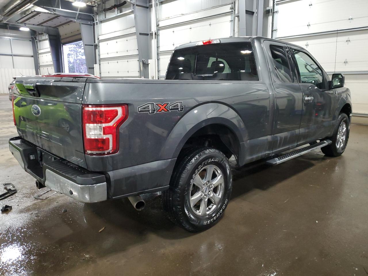 2019 Ford F-150 VIN 1FTFX1E52KFA17236 Copart auction photo, front end / rear end damage thumbnail 3