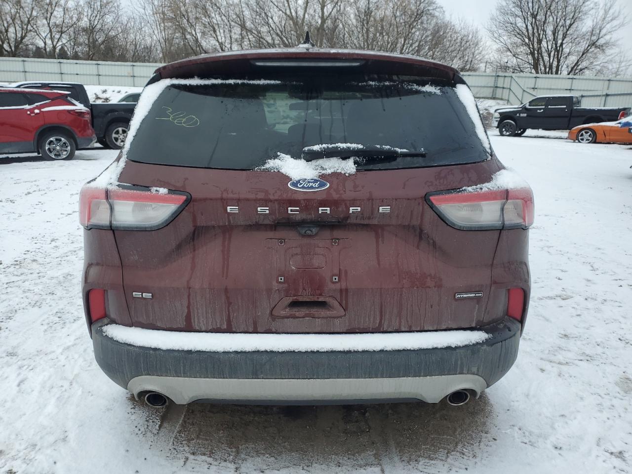 2021 Ford Escape VIN 1FMCU9BZ2MUB22225 Copart auction photo, front end / side damage thumbnail 6