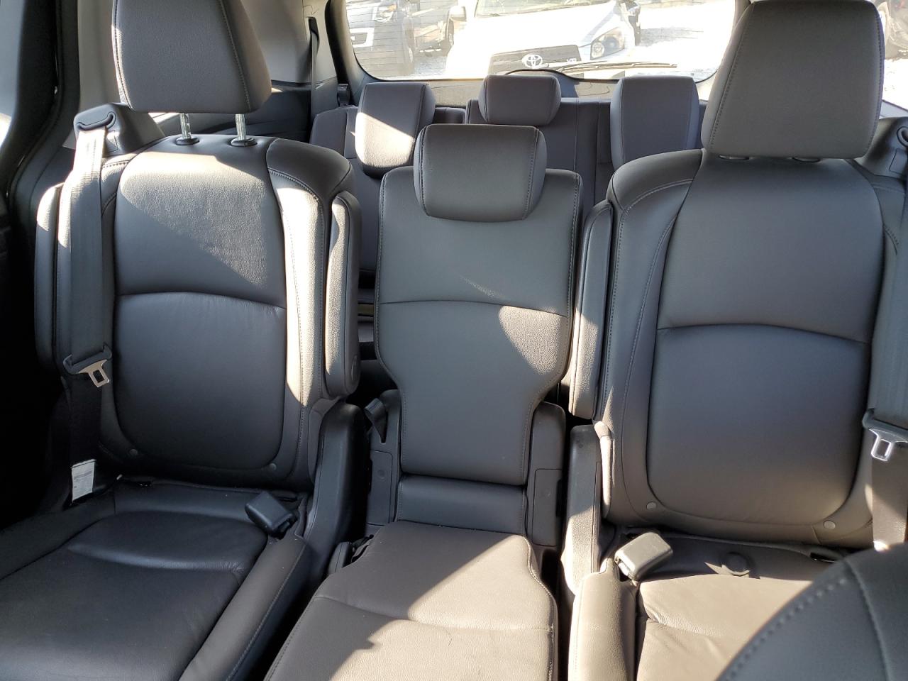 2018 Honda Odyssey VIN 5FNRL6H73JB077919 Copart auction photo, all over damage thumbnail 11