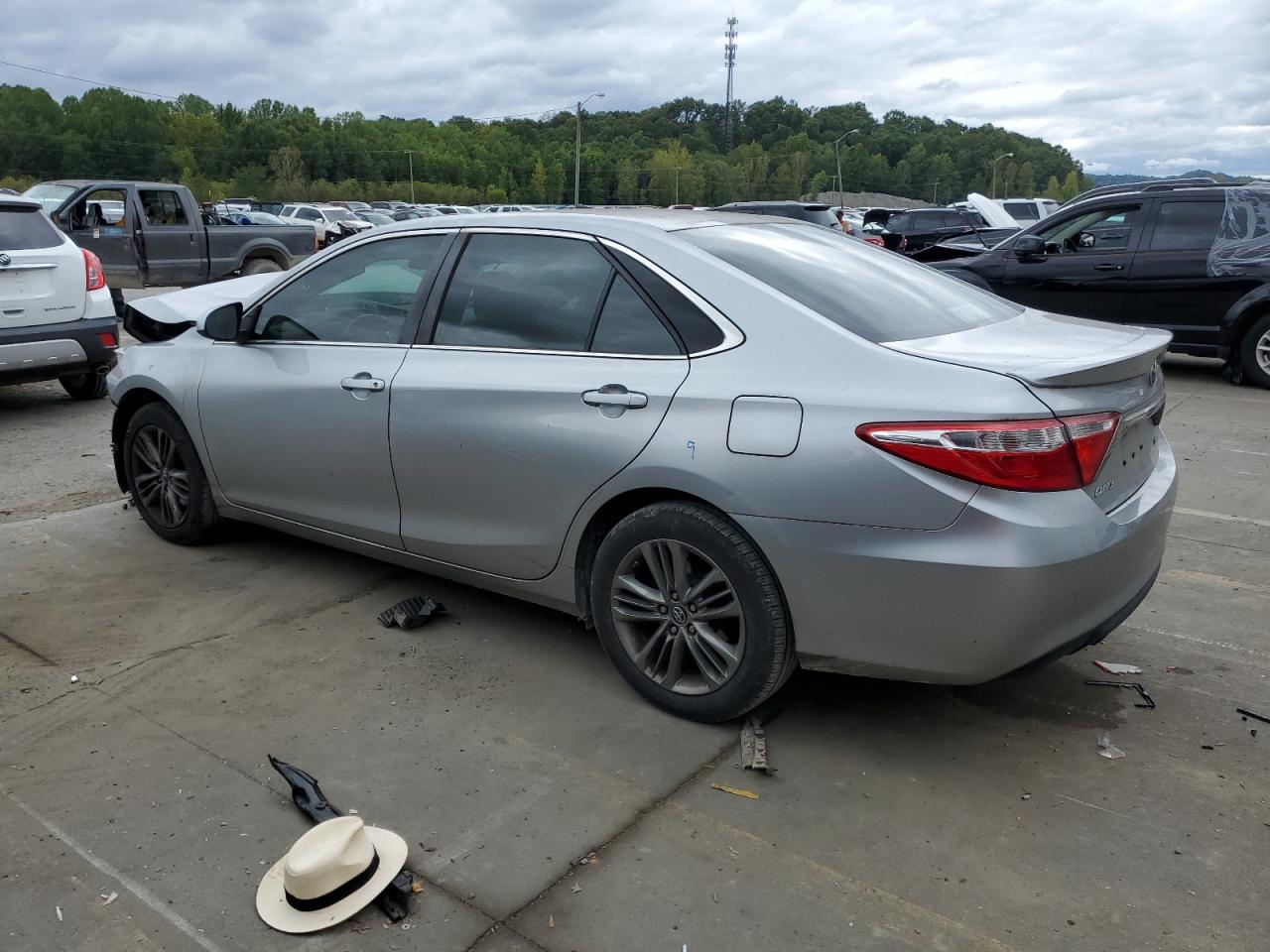 2017 Toyota Camry VIN 4T1BF1FK9HU408695 Copart auction photo, front end / rear end damage thumbnail 2