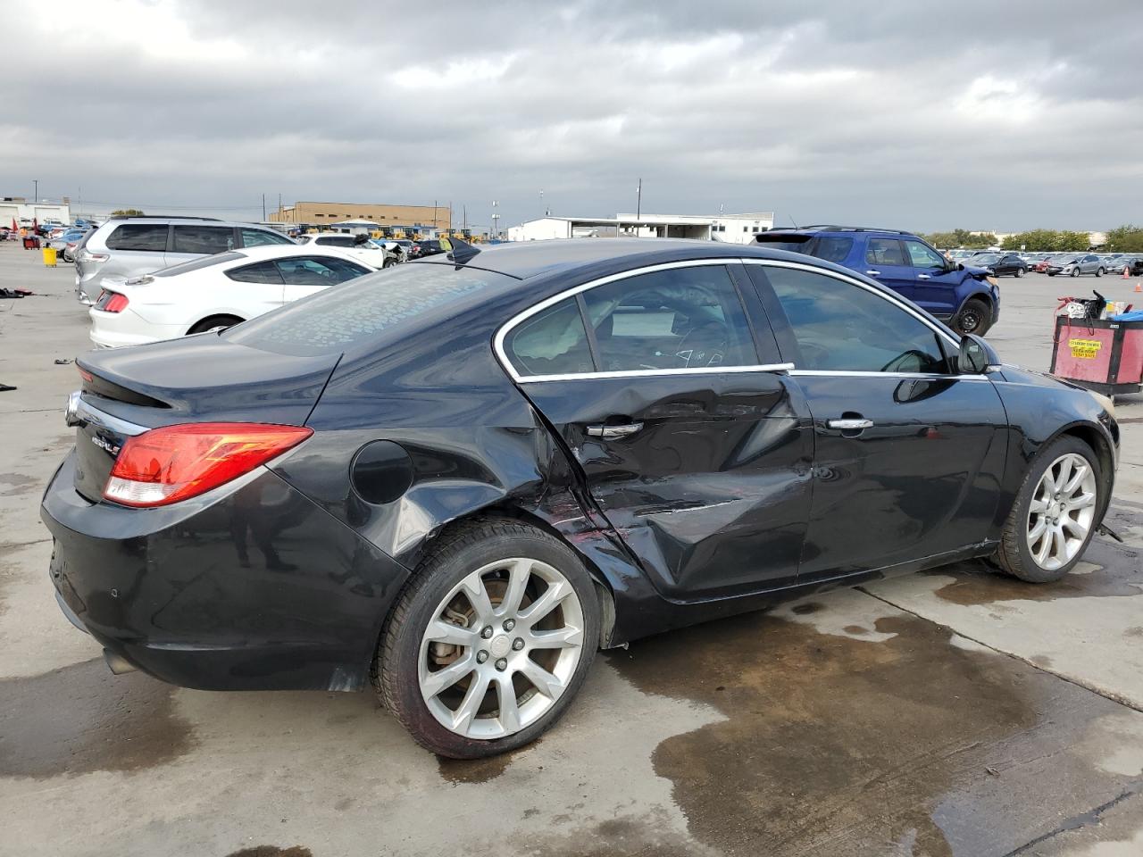2013 Buick Regal VIN 2G4GU5GV5D9162666 Copart auction photo, side / rear end damage thumbnail 3