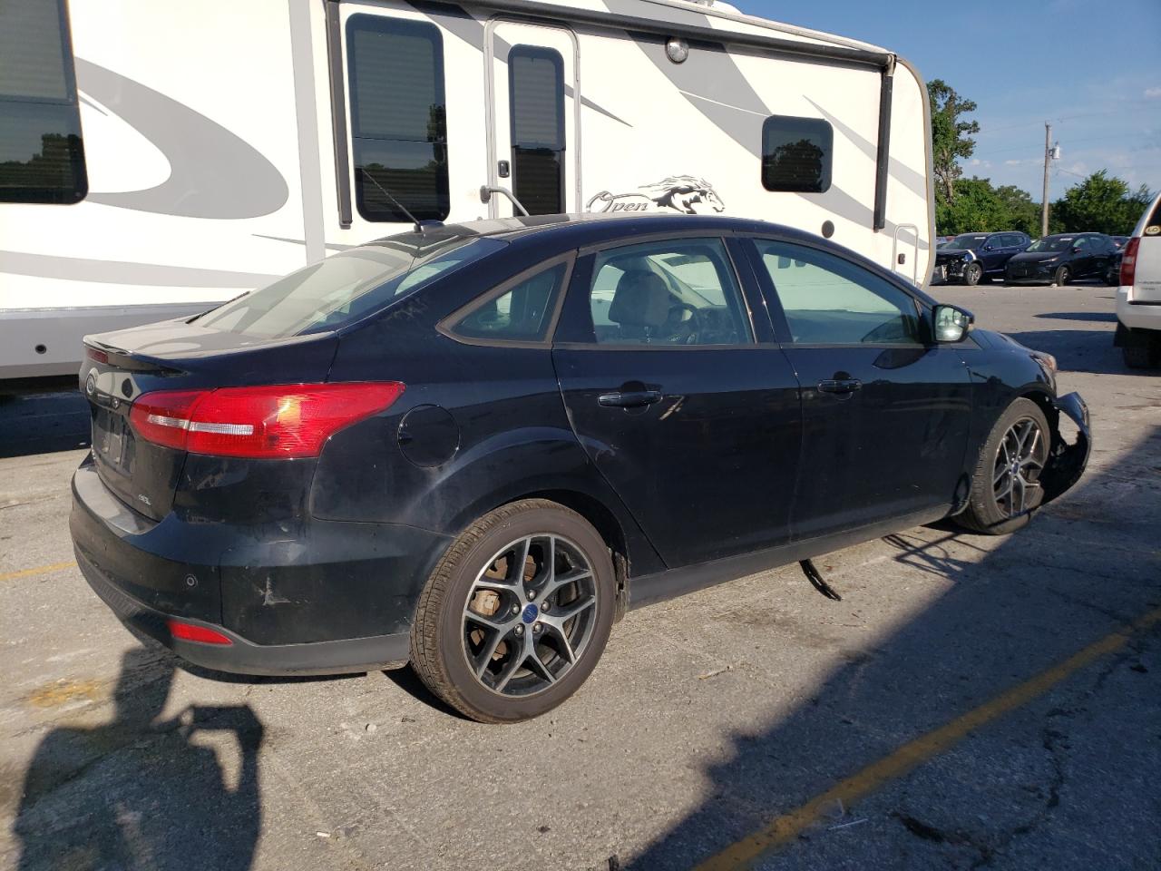 2017 Ford Focus VIN 1FADP3H23HL287127 Copart auction photo, front end damage thumbnail 3