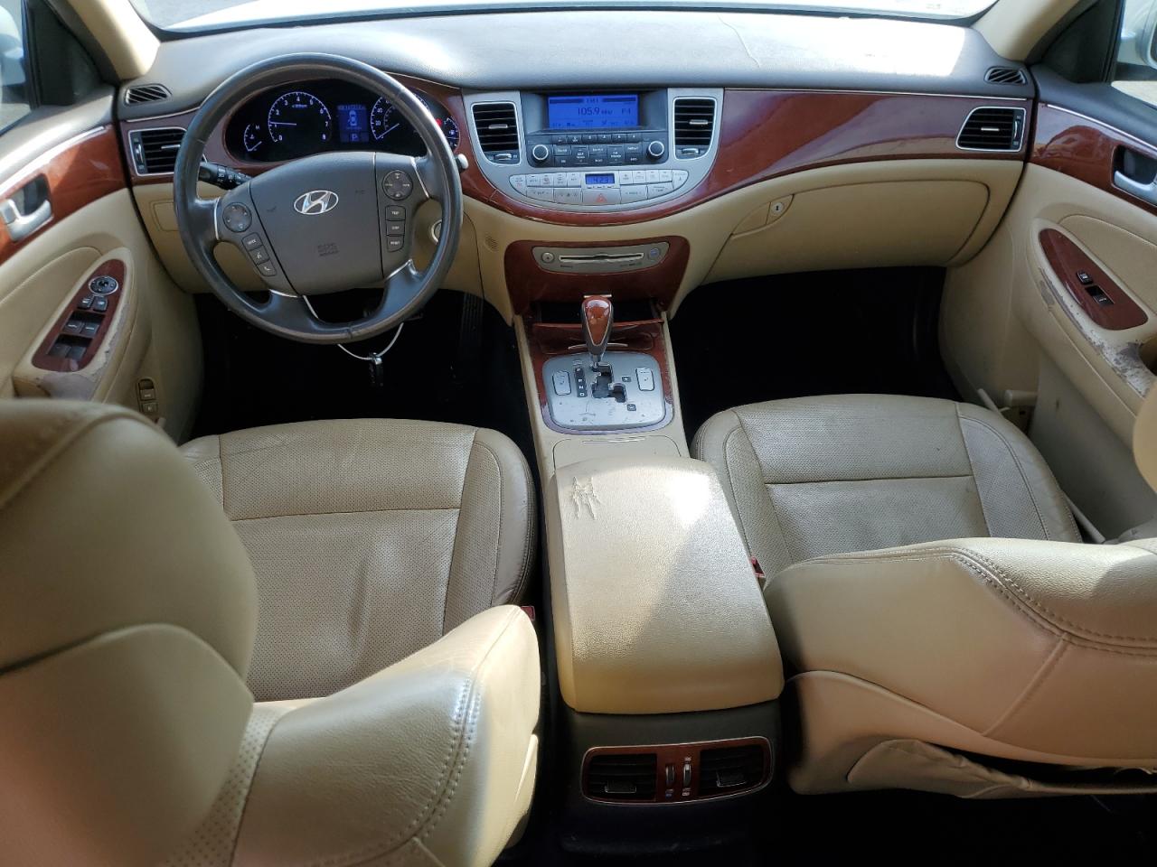 2014 Hyundai Genesis VIN KMHGC4DD8EU262774 Copart auction photo, all over damage thumbnail 8