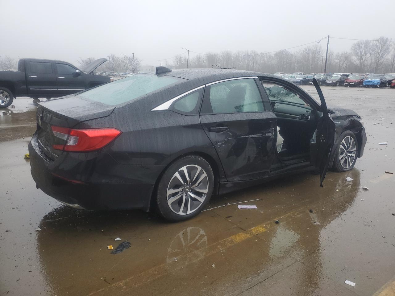 2018 Honda Accord VIN 1HGCV3F16JA013770 Copart auction photo, front end / side damage thumbnail 3