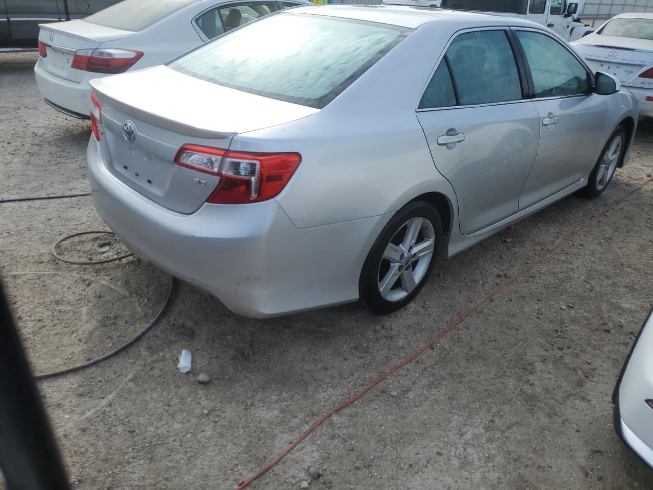2012 Toyota Camry VIN 4T1BF1FKXCU132312 Copart auction photo, water/flood damage thumbnail 3