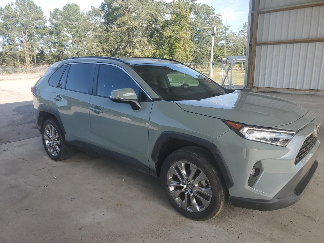 2021 Toyota RAV 4 VIN 2T3C1RFV3MW143513 Copart auction photo, water/flood damage thumbnail 4