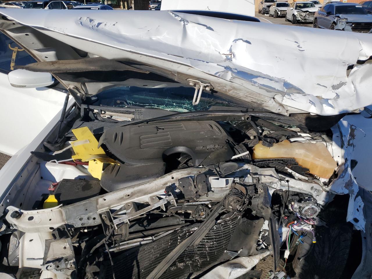 2015 Chrysler 300 VIN 2C3CCABG3FH830422 Copart auction photo, front end / side damage thumbnail 12