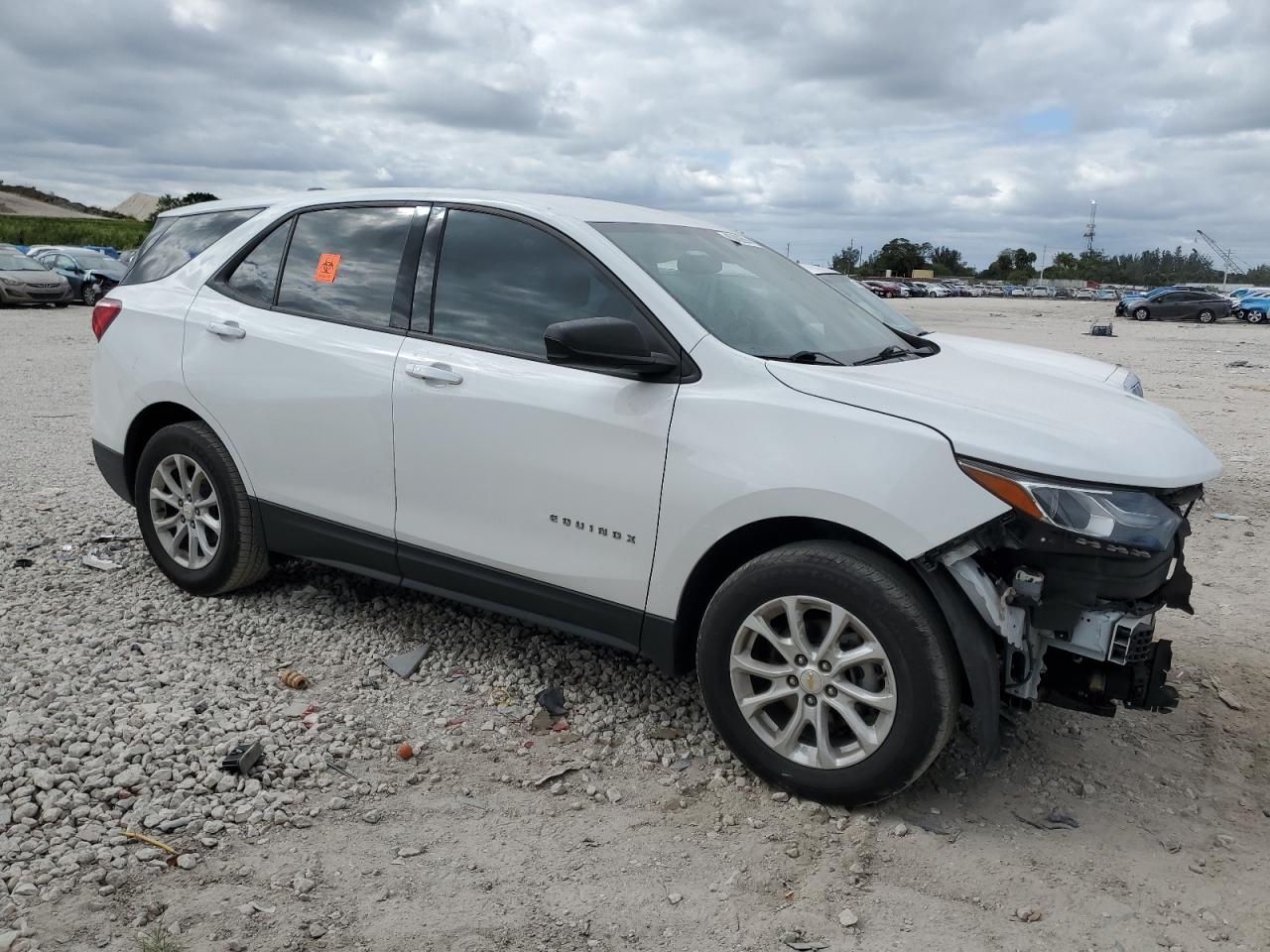 2019 Chevrolet Equinox VIN 2GNAXHEV1K6202236 Copart auction photo, biohazard/chemical / front end damage thumbnail 4