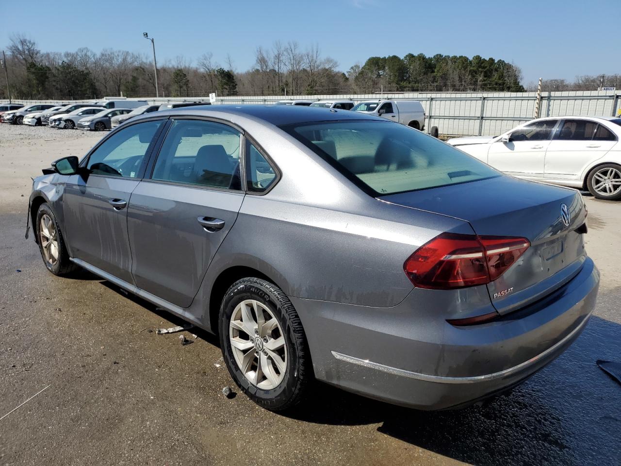 2018 Volkswagen Passat VIN 1VWAA7A32JC008116 Copart auction photo, front end damage thumbnail 2