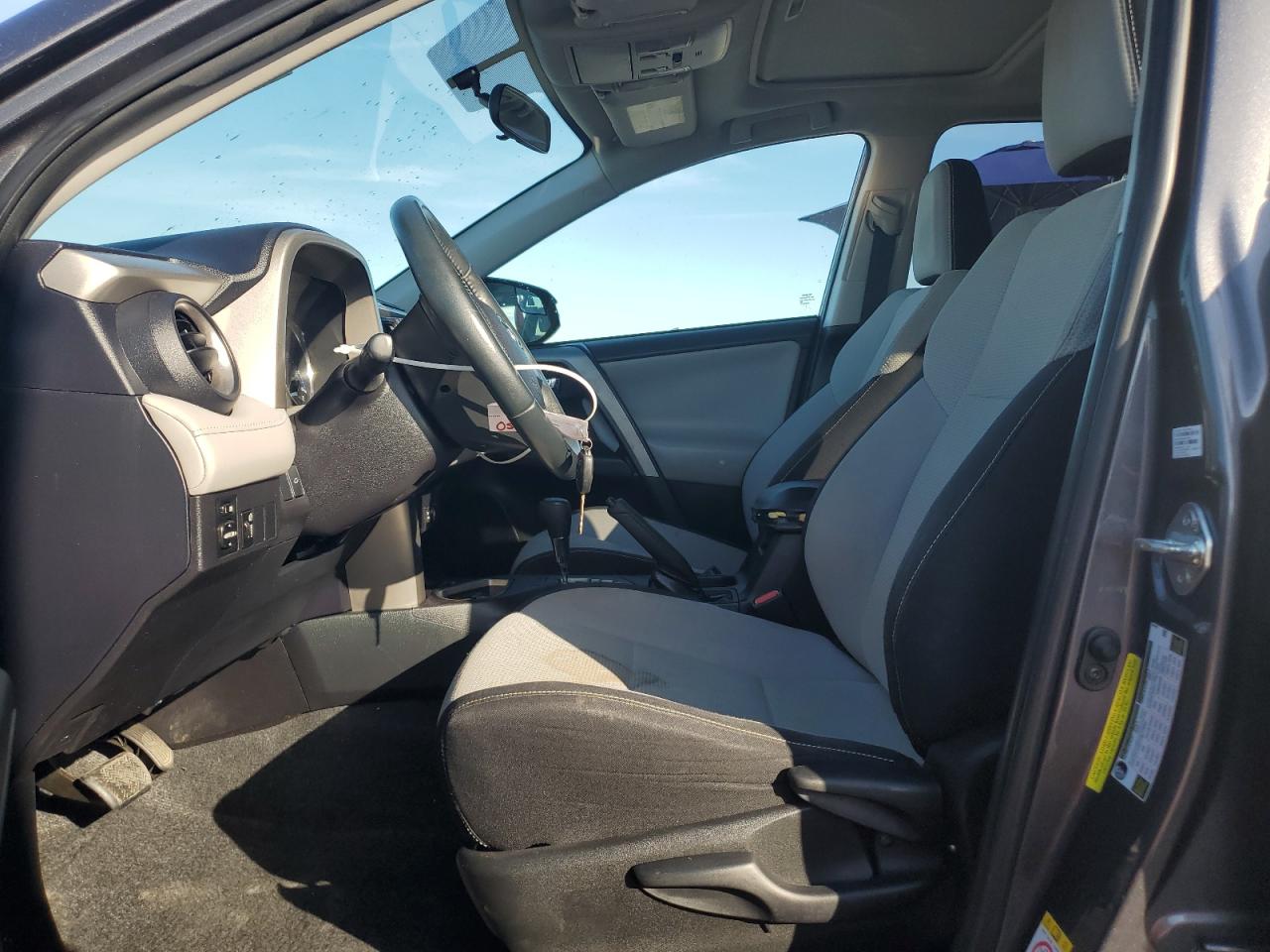 2016 Toyota RAV 4 VIN 2T3WFREV5GW271241 Copart auction photo, front end / side damage thumbnail 7