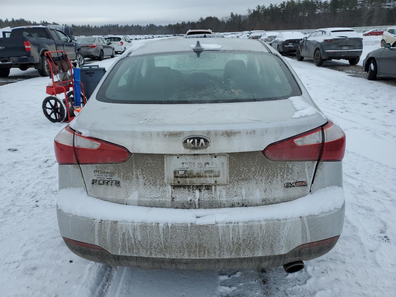 2015 KIA Forte VIN KNAFZ4A85F5327823 Copart auction photo, mechanical damage thumbnail 6