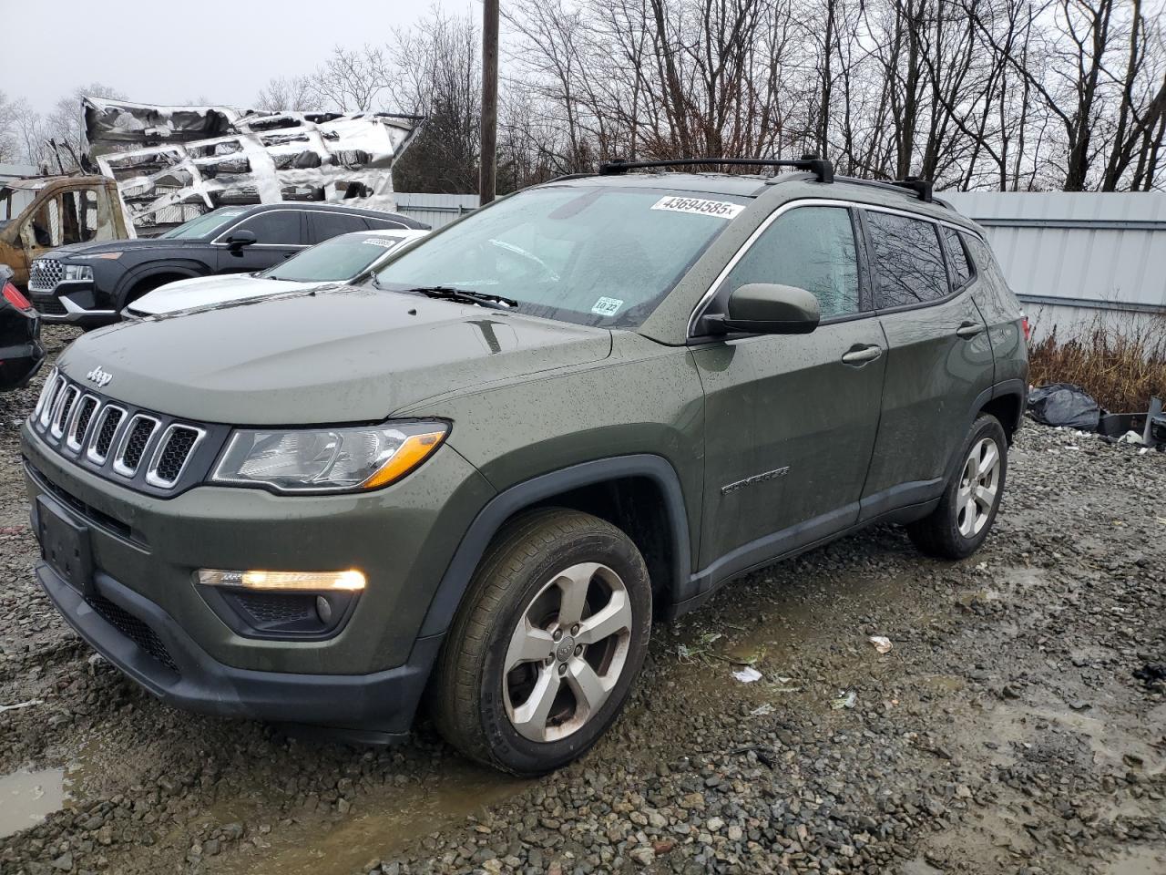 2018 Jeep Compass VIN 3C4NJDBB6JT147355
