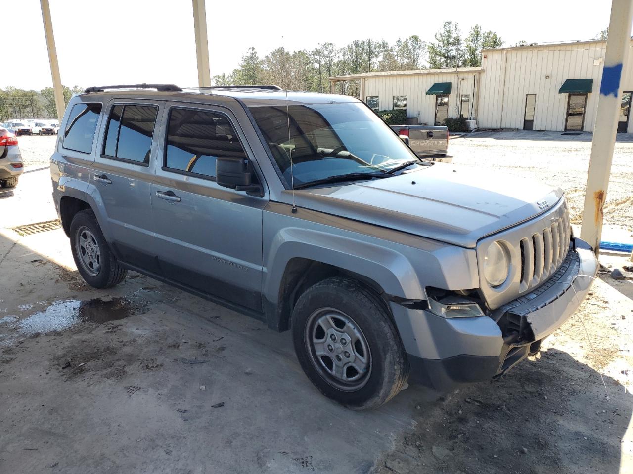 2015 Jeep Liberty (Patriot) VIN 1C4NJPBB0FD349820 Copart auction photo, front end damage thumbnail 4