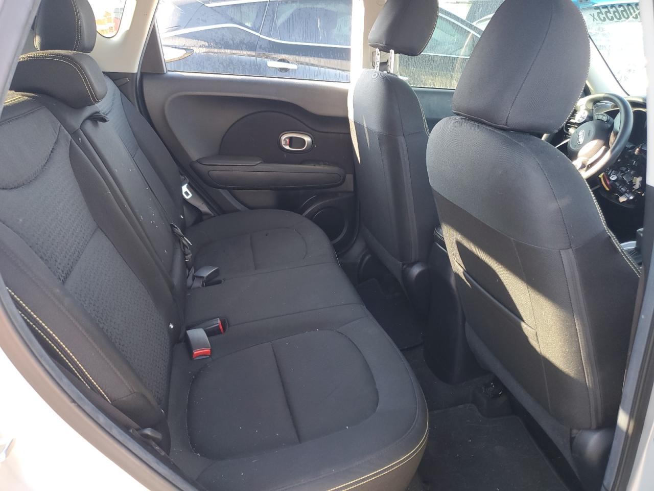 2015 KIA Soul VIN KNDJP3A50F7812121 Copart auction photo, vandalism damage thumbnail 11