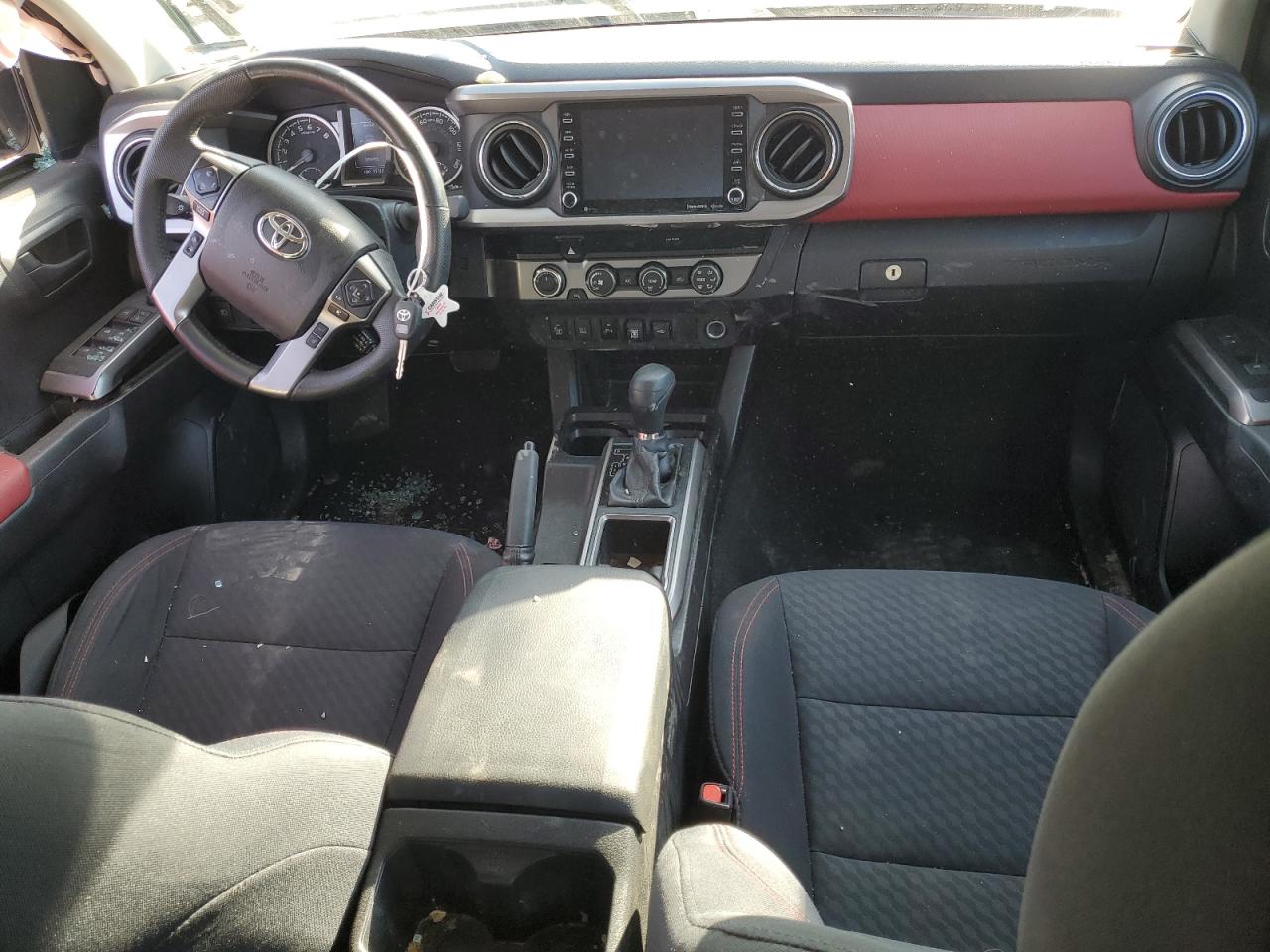 2020 Toyota Tacoma VIN 5TFCZ5AN1LX243256 Copart auction photo, side damage thumbnail 8