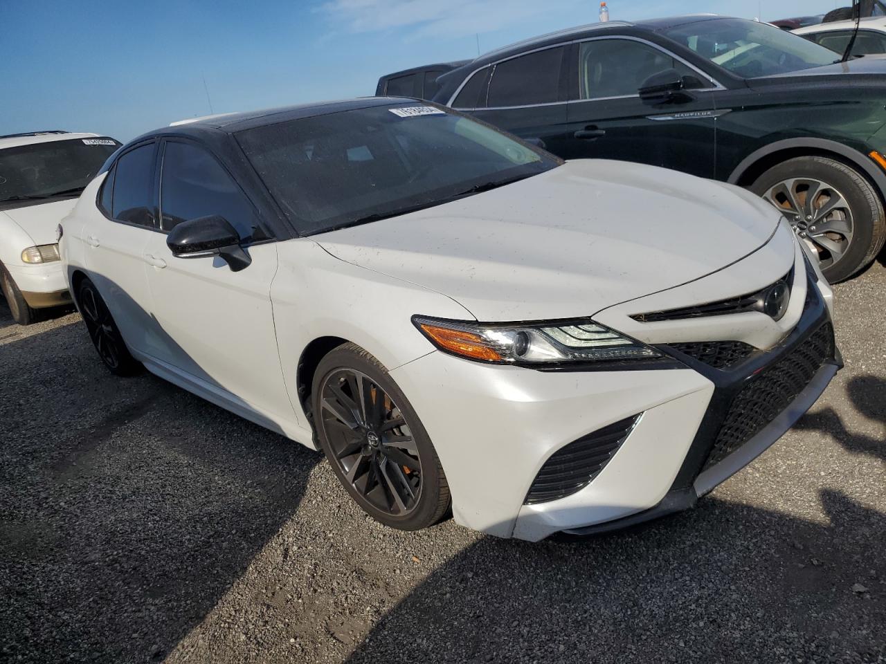 2019 Toyota Camry VIN 4T1BZ1HK7KU027164 Copart auction photo, water/flood damage thumbnail 4
